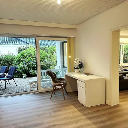 Holiday home Libelle *